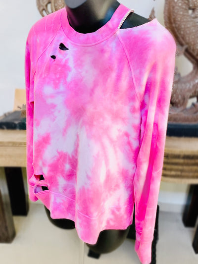 CARRIE Hand tie dyed and distressed sweatshirt in pink